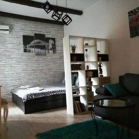 Saramala Apartment Belgrado Esterno foto