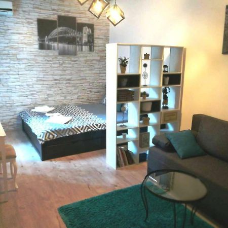 Saramala Apartment Belgrado Esterno foto