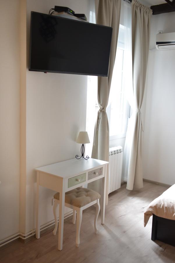 Saramala Apartment Belgrado Esterno foto